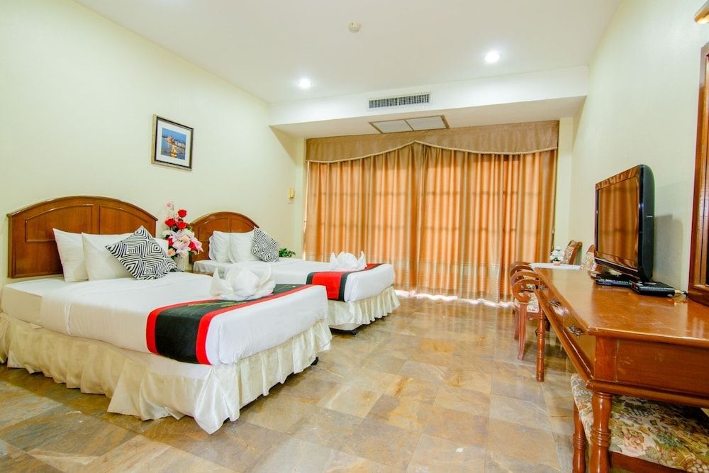 Goldenland Resort Superior Twin Room 3