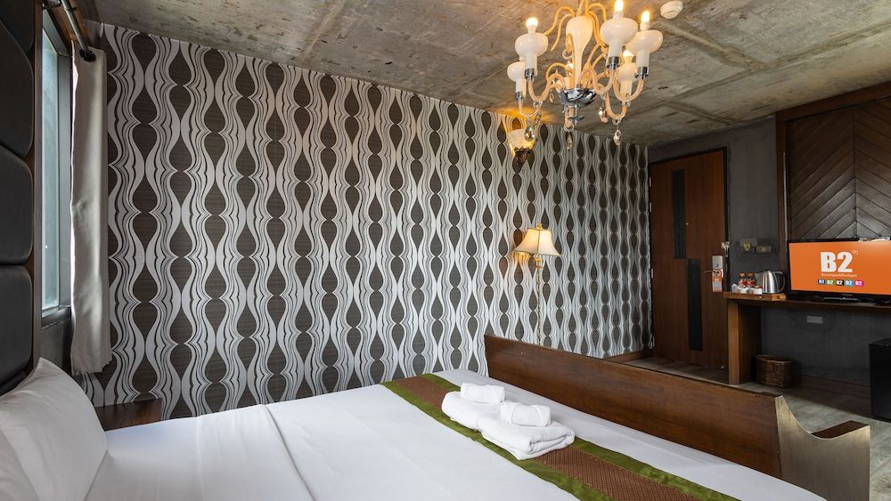 undefined B2 Nimman Premier Hotel 6