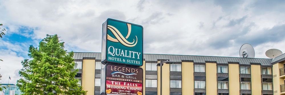 undefined Quality Hotel & Suites At The Falls 3