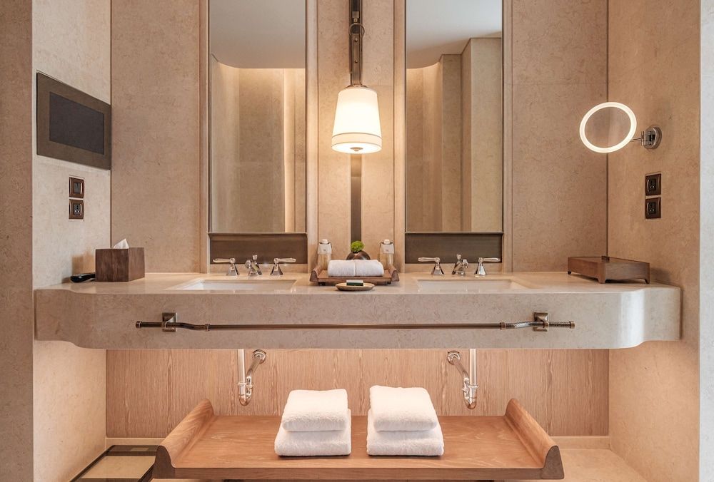 undefined Waldorf Astoria Bangkok 8