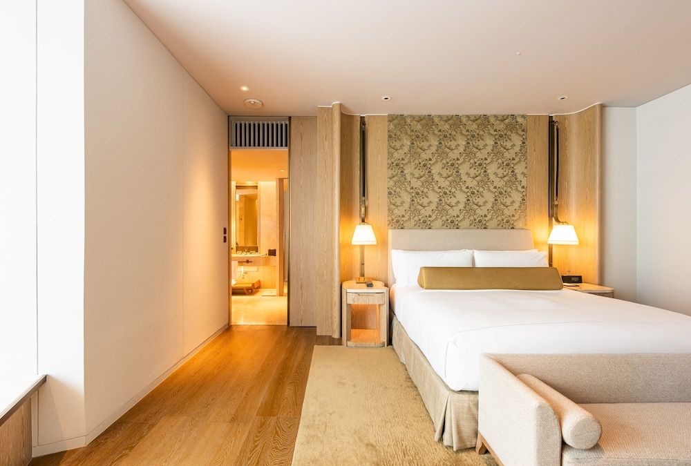 Waldorf Astoria Bangkok Room, 1 King Bed, Accessible