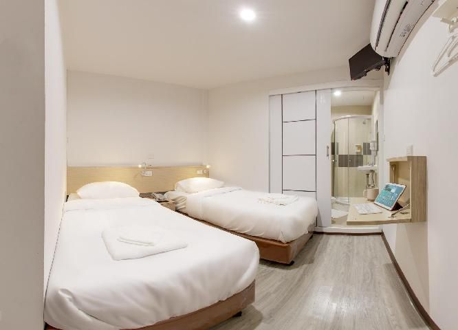 undefined Le Bonheur Poshtel - Hostel 6