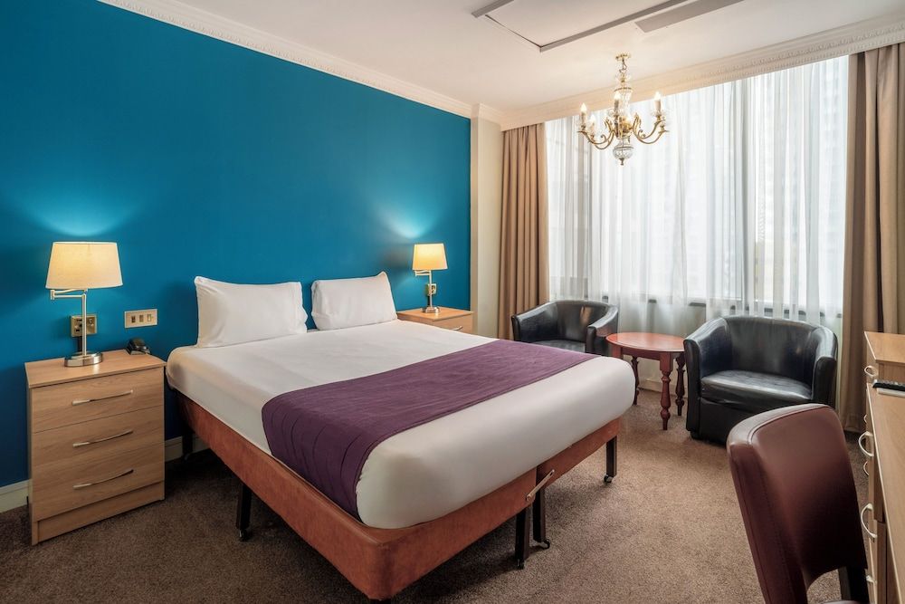 undefined The International Hotel 4