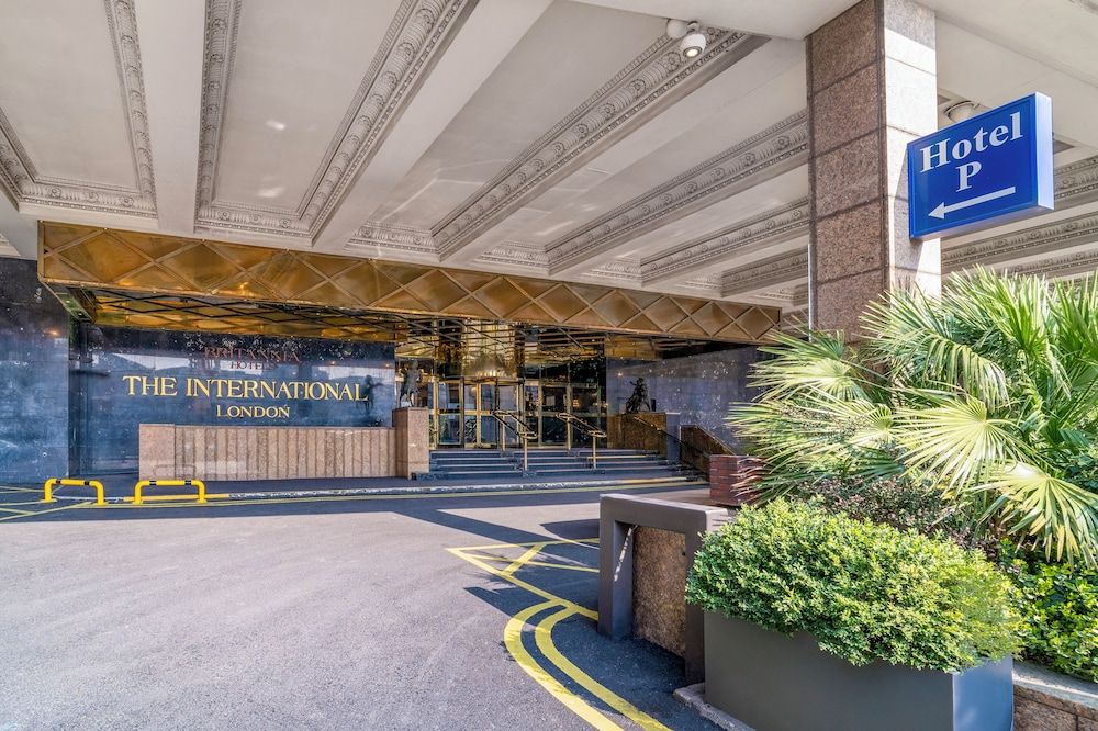 undefined The International Hotel 8