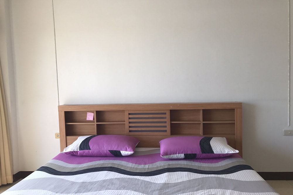 Eve Place Pattaya Standard Double Room 2