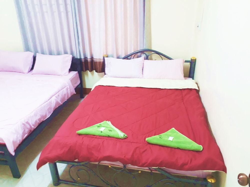 House, 3 Bedrooms, Kitchen