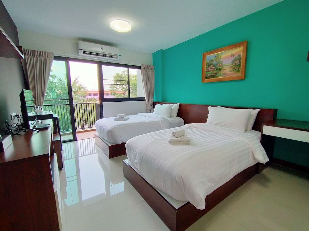 undefined SiRi Ratchada Bangkok