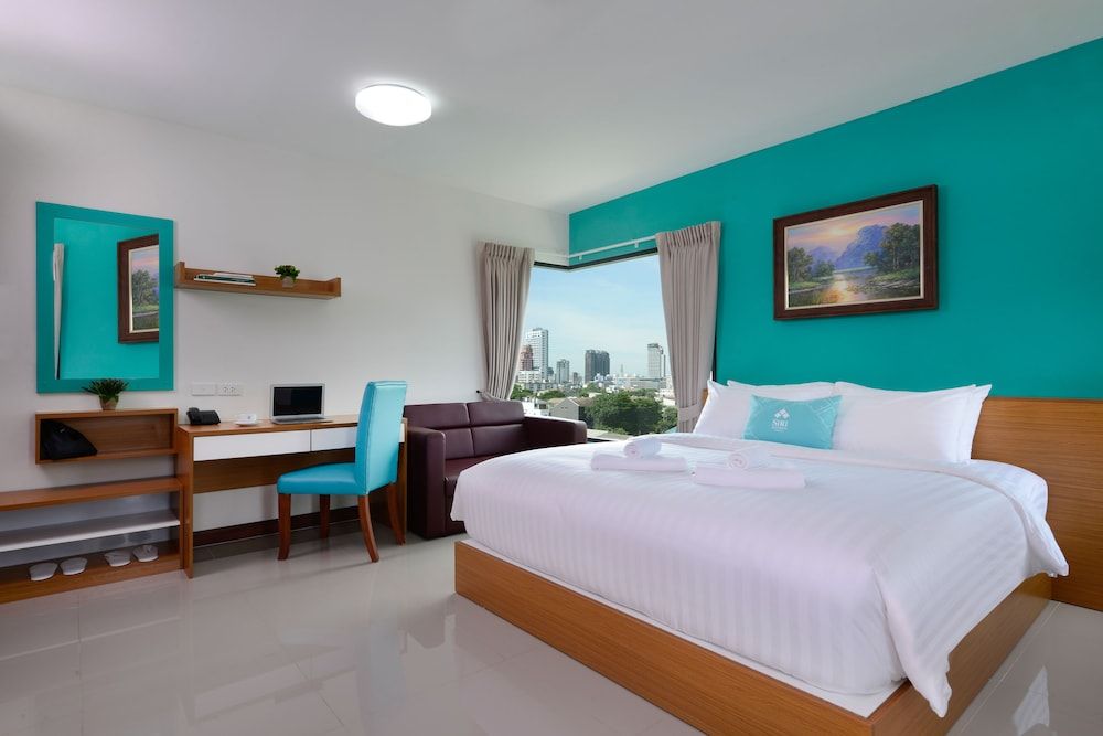 undefined SiRi Ratchada Bangkok 4