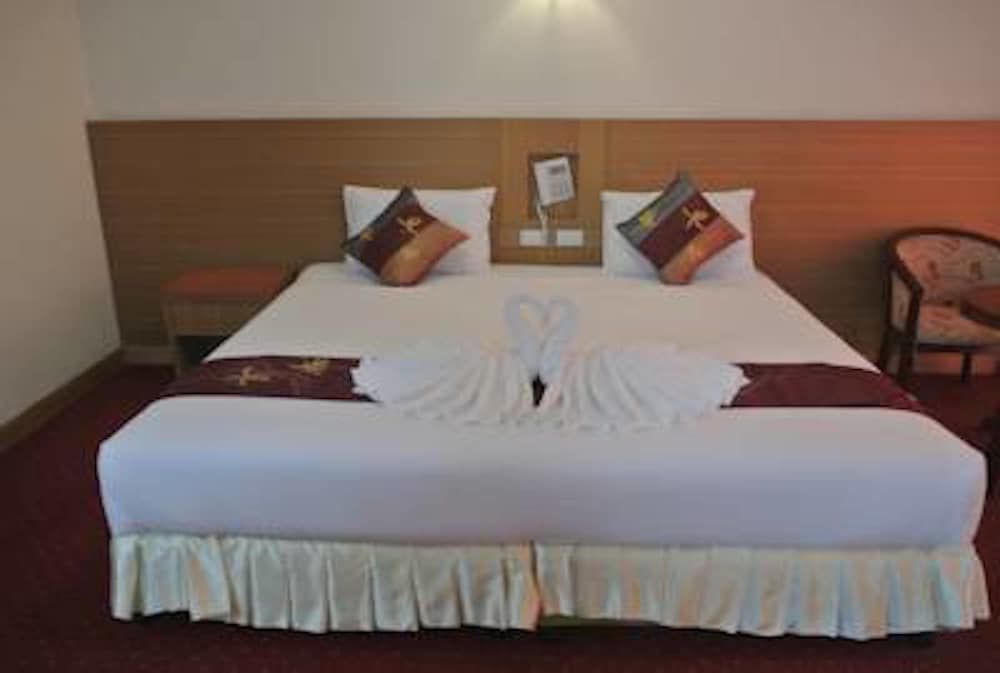 Chaikanathani Hotel Standard Double Room 3