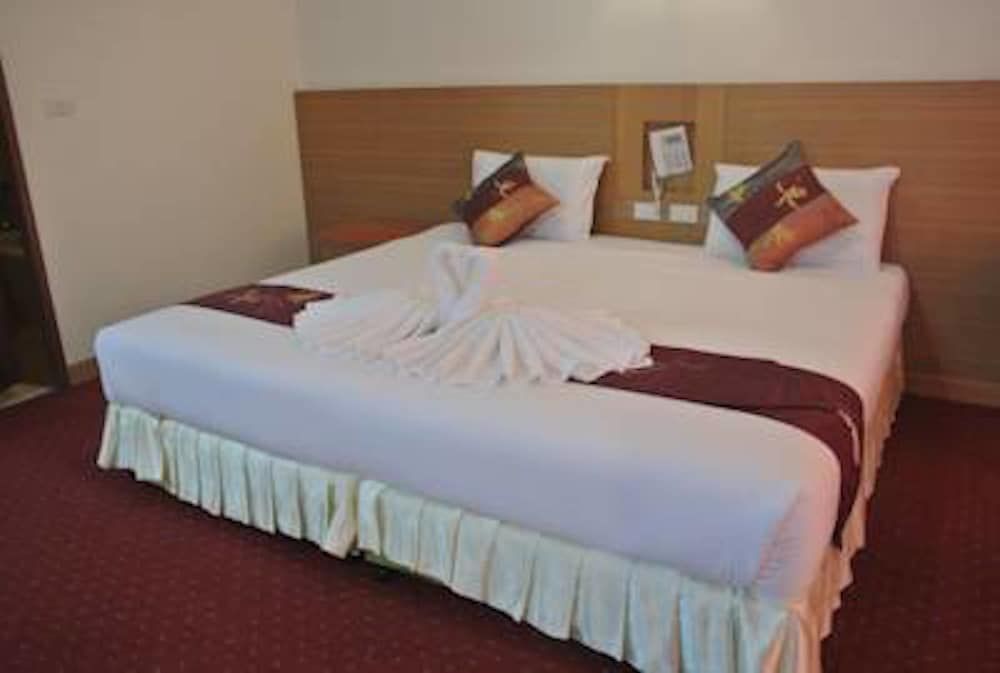 Chaikanathani Hotel Standard Double Room 7