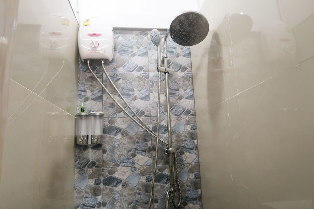 Baan URT Suratthani Airport Hotel Shared Dormitory, Mixed Dorm 14