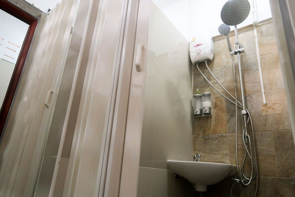 Baan URT Suratthani Airport Hotel Shared Dormitory, Mixed Dorm 9