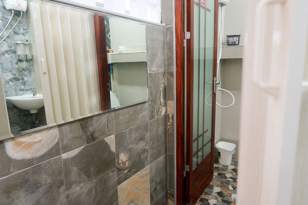 Baan URT Suratthani Airport Hotel Shared Dormitory, Mixed Dorm 12