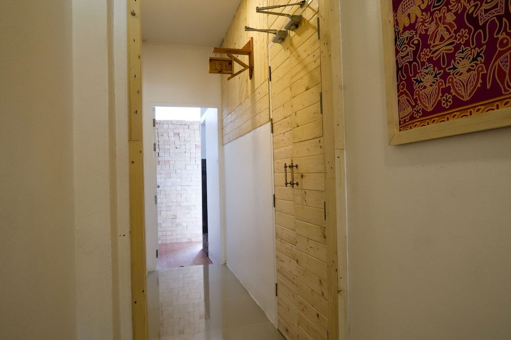 Baan URT Suratthani Airport Hotel Shared Dormitory, Mixed Dorm 16