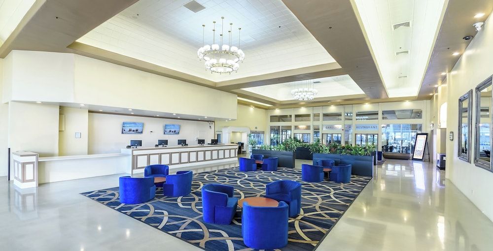 undefined Alexis Park All Suite Resort