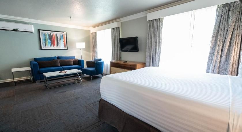 Alexis Park All Suite Resort Studio Suite Queen 3