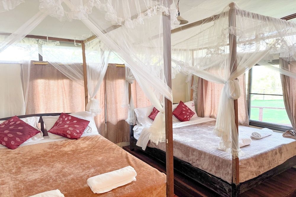 Royal Room