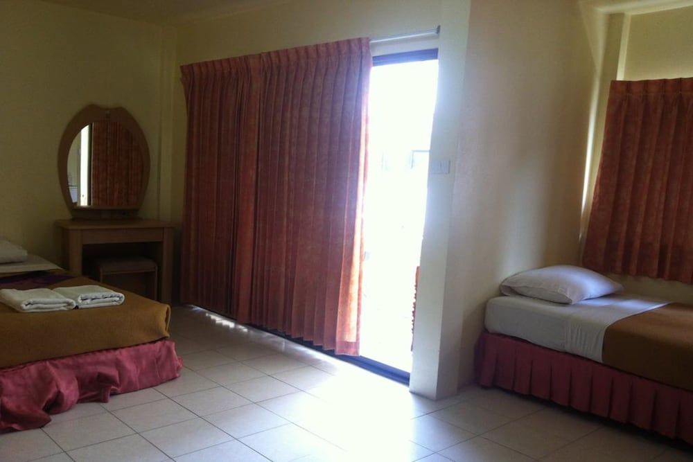 undefined New Beach Guesthouse 7