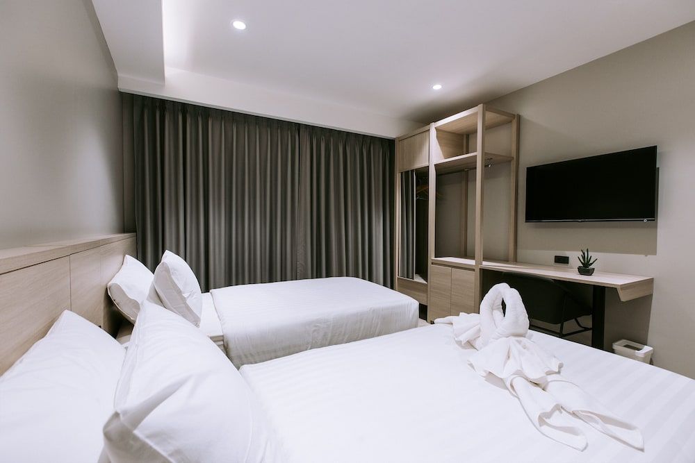 Superior Twin Bed
