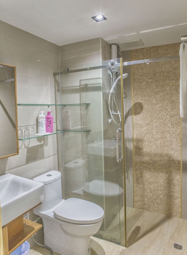 Sillemon Garden Hotel Deluxe Room 10