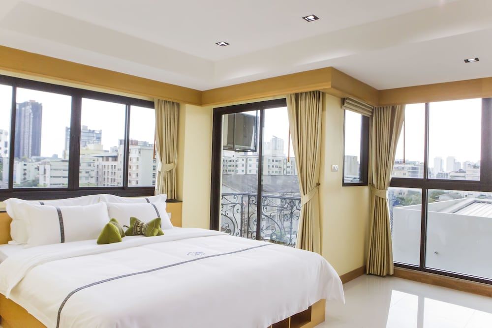 Sillemon Garden Hotel Deluxe Room 13