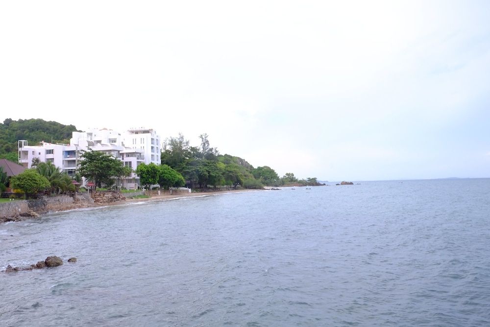 Wangkaew Resort Twin Cottage with Sea View 6