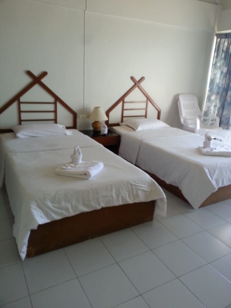 Wangkaew Resort Twin Cottage with Sea View 2