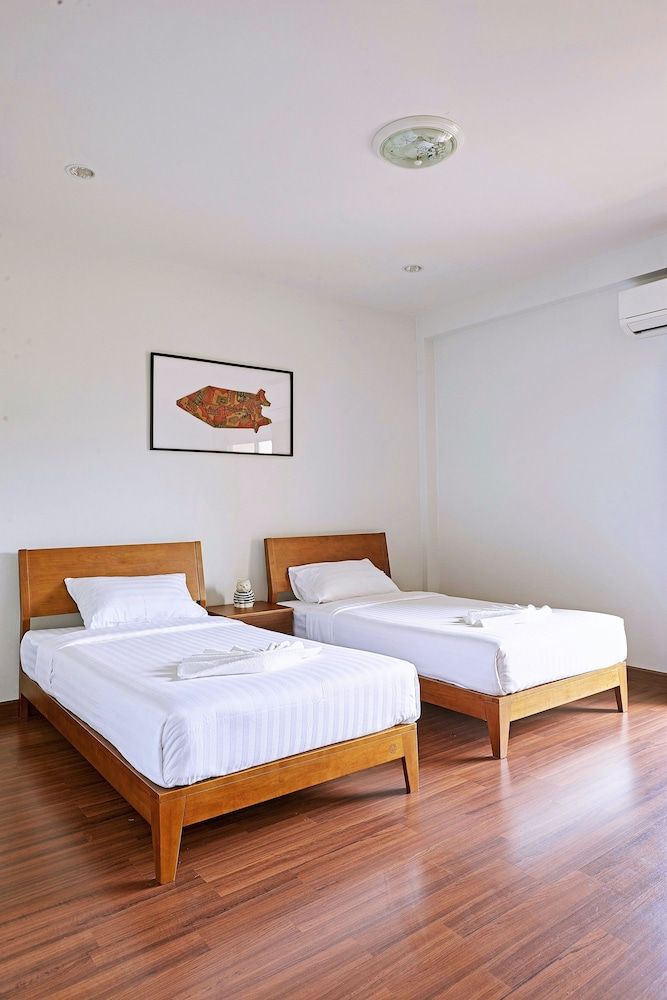 Chez Bure - Bure Homestay Family Townhome, 2 Bedrooms, 2 Bathrooms 4