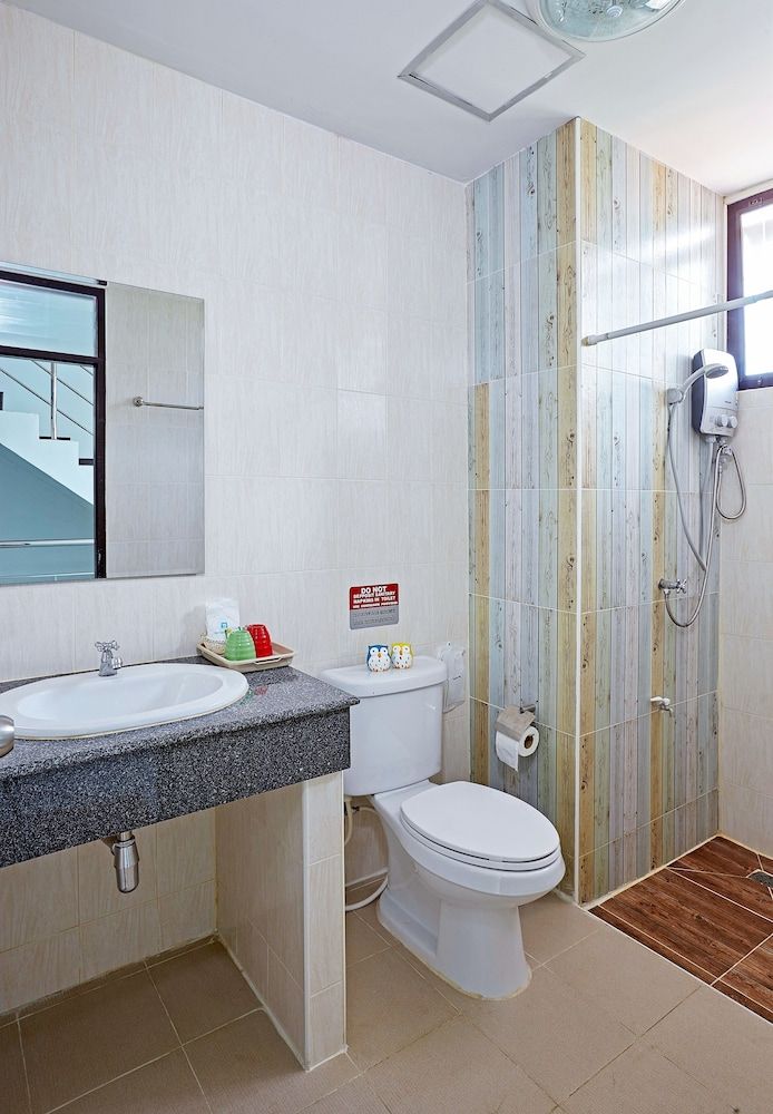 Chez Bure - Bure Homestay Family Townhome, 2 Bedrooms, 2 Bathrooms 8