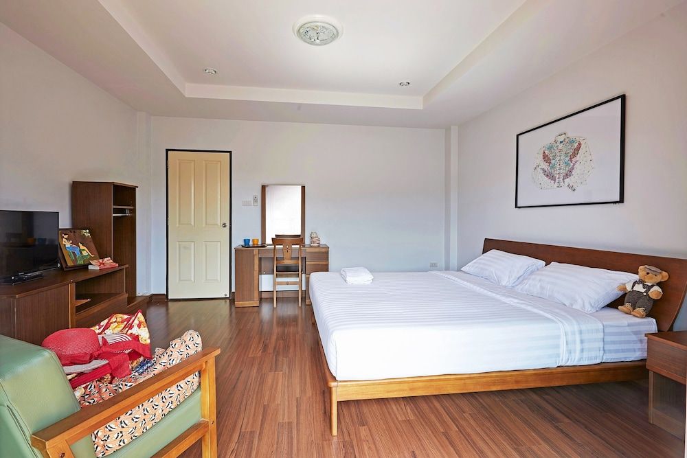 Chez Bure - Bure Homestay Family Townhome, 2 Bedrooms, 2 Bathrooms 3