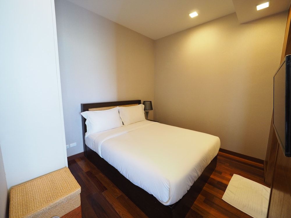 undefined Q Conzept Condominium 9