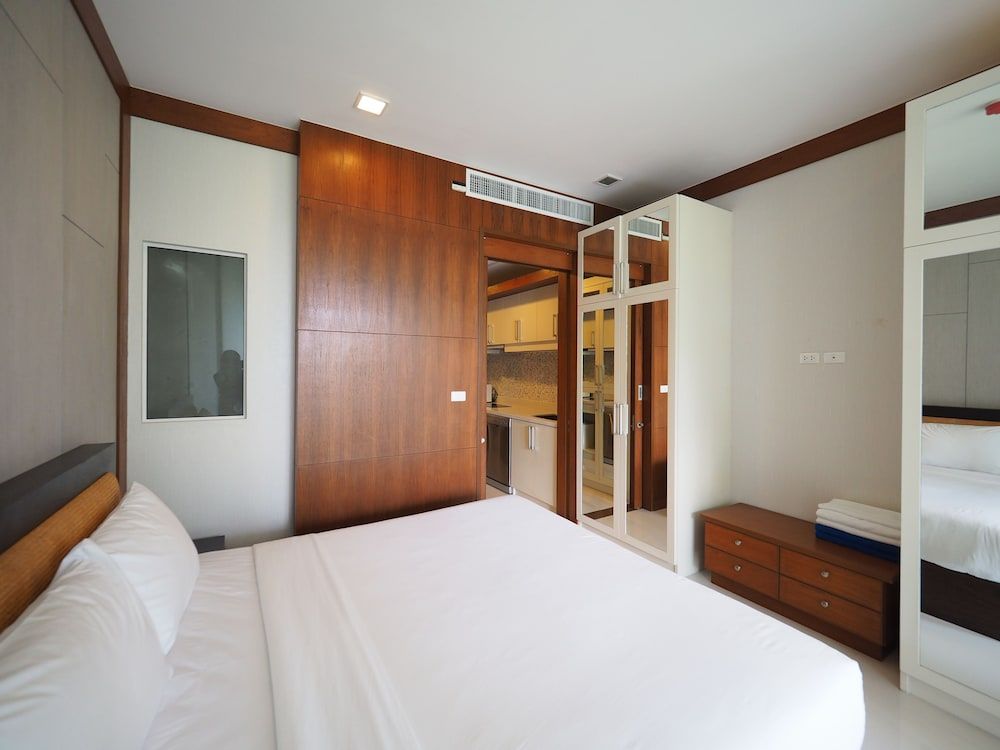 undefined Q Conzept Condominium