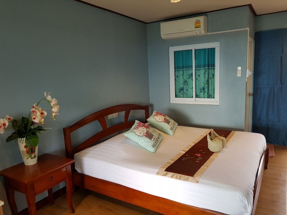 Room, Non Smoking, Hill View