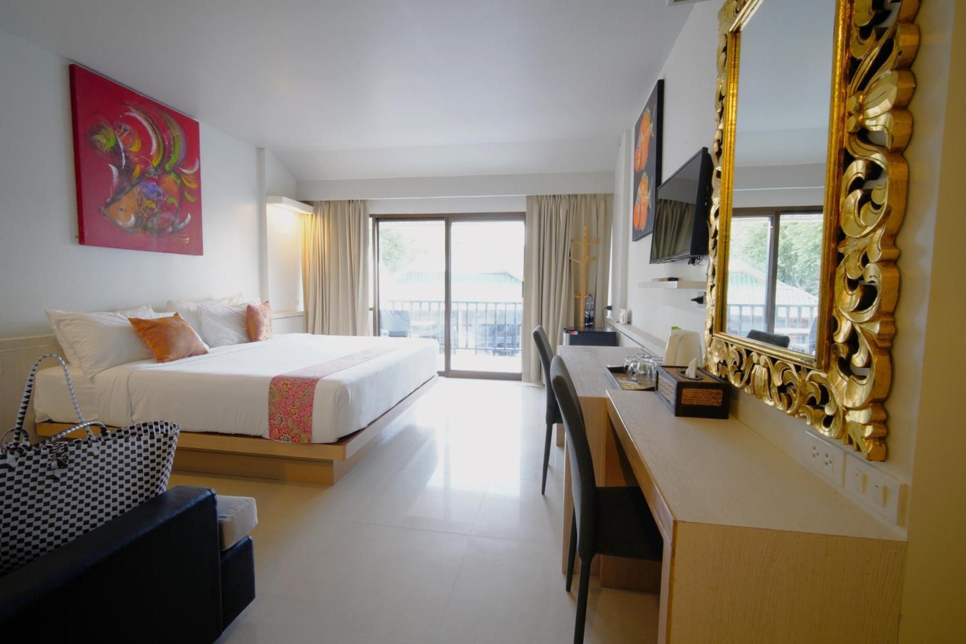 Superior Double Room with Balcony