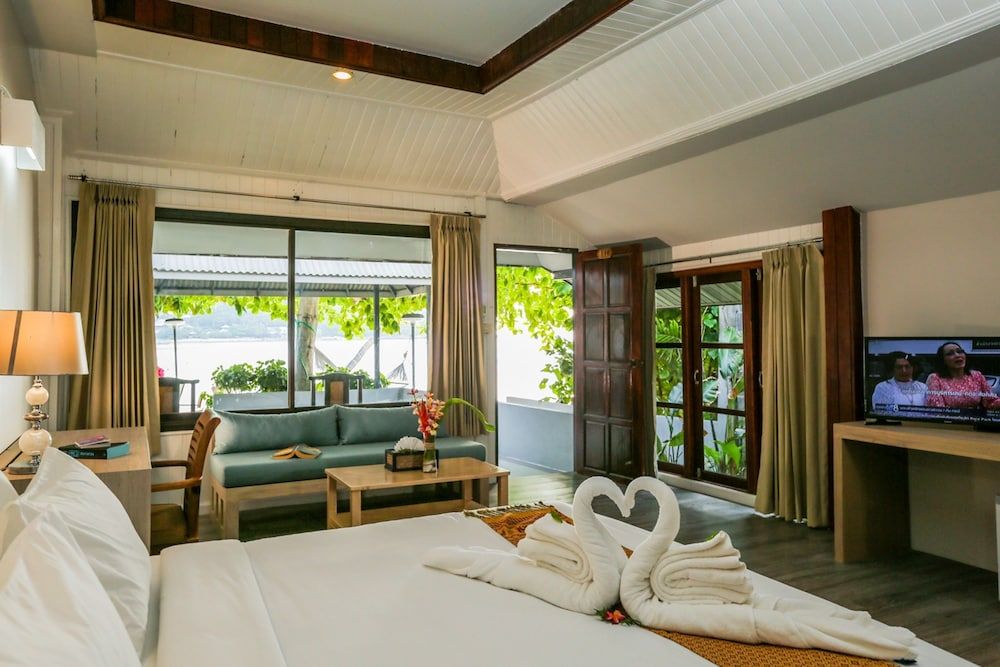Villa Beachfront Terrace - Sea View