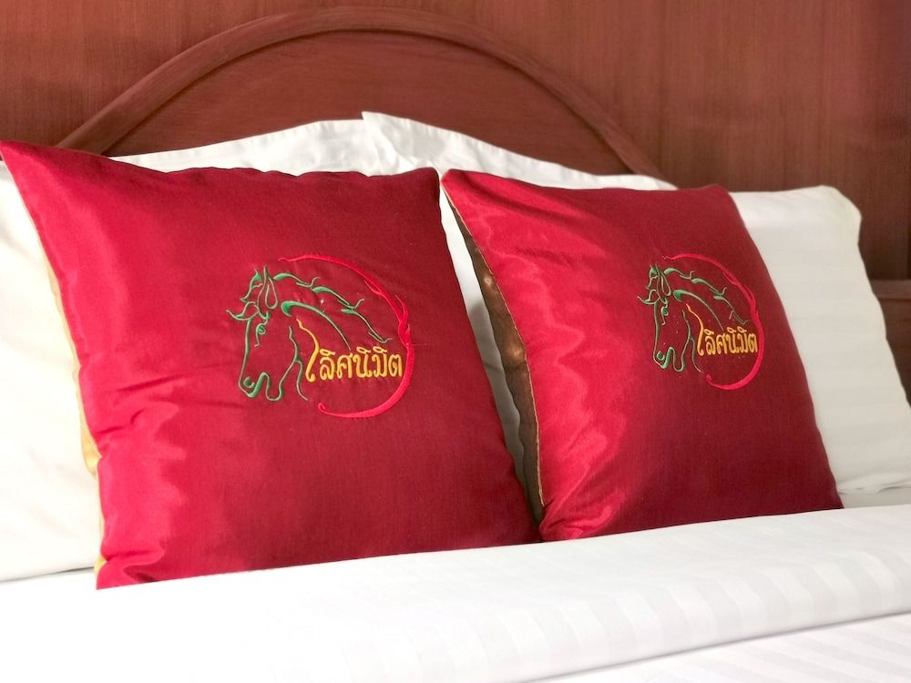 Lertnimit Boutique Hotel Superior Double Room 3