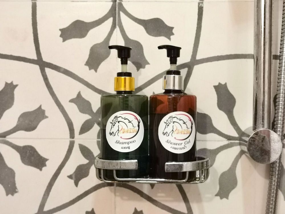 Lertnimit Boutique Hotel Superior Double Room 9