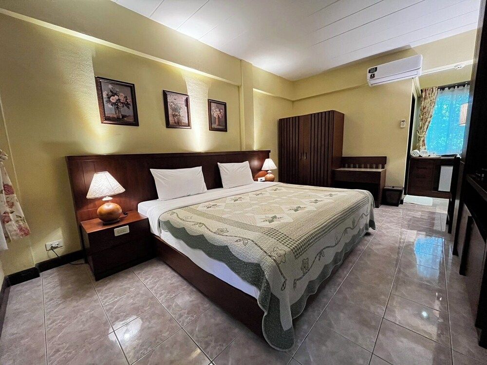 Rommai Greenpark Lampang Standard Double Room 6