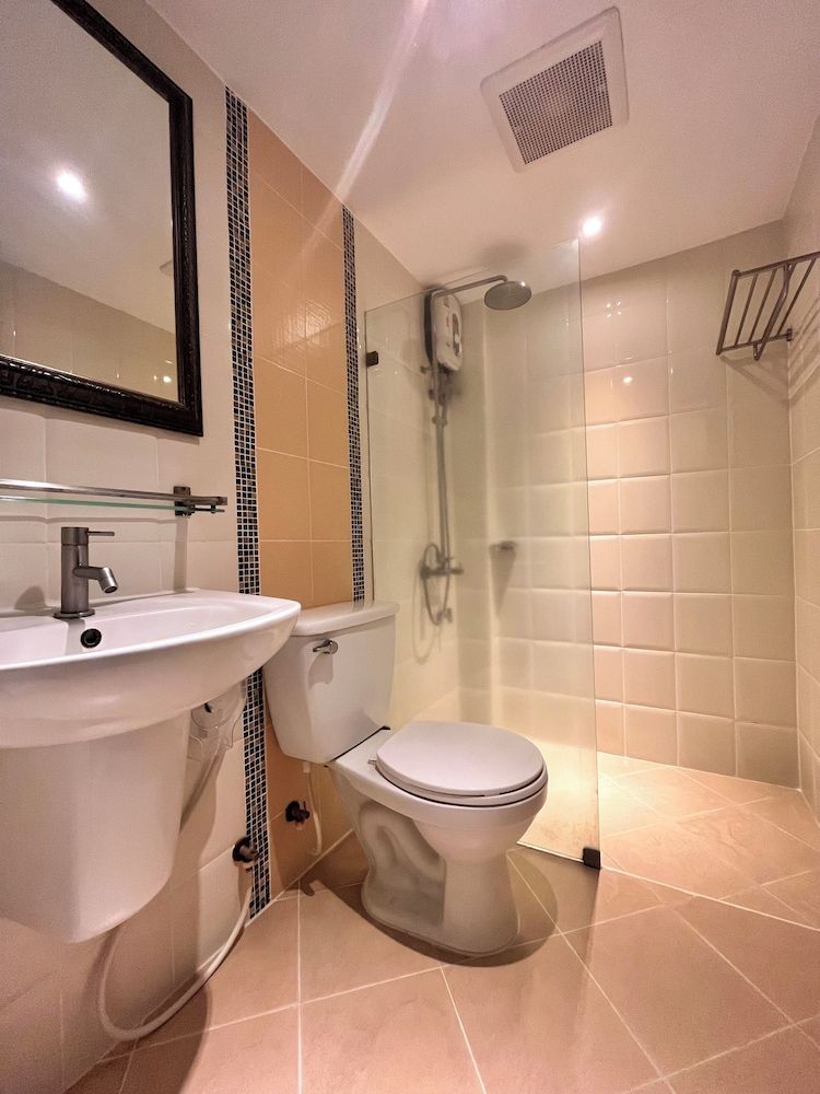 Rommai Greenpark Lampang Standard Twin Room 14