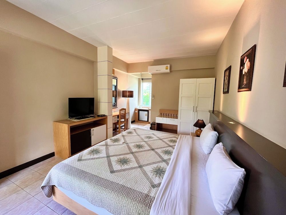 Rommai Greenpark Lampang Standard Double Room 14