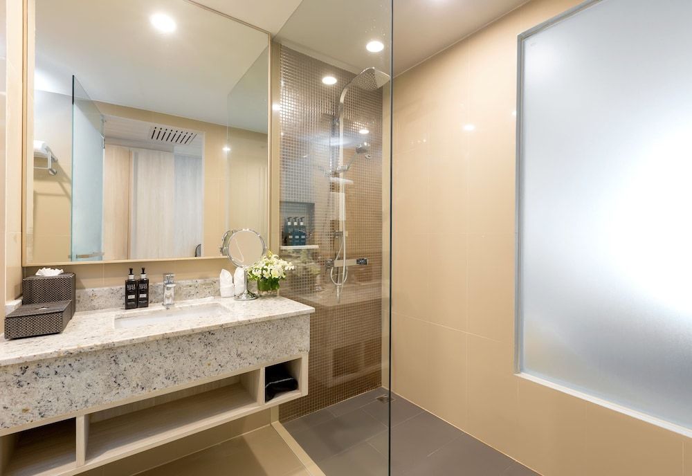 X10 Khaolak Deluxe Triple Room (Family Wing) 11