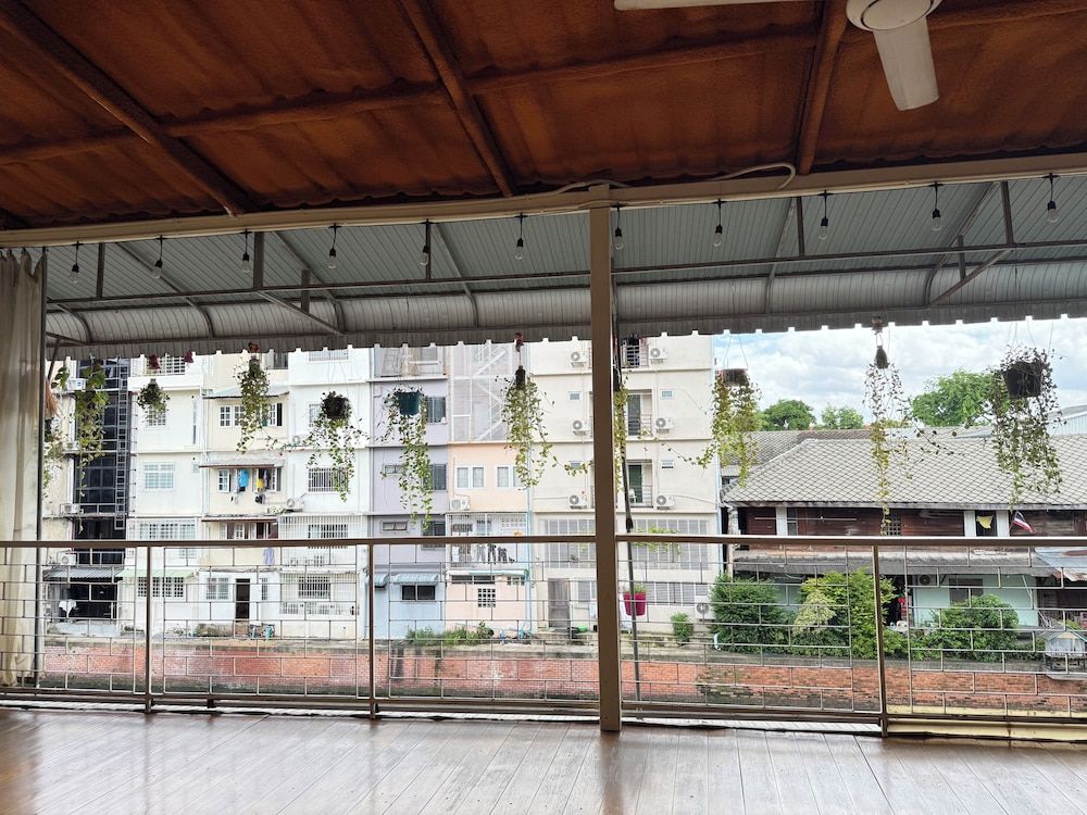 undefined Baan Nampetch Hostel 2