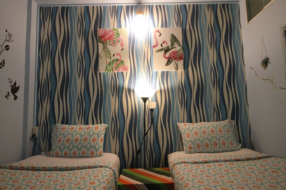 Baan Nampetch Hostel Basic Twin Room, 2 Twin Beds (No Window) 12