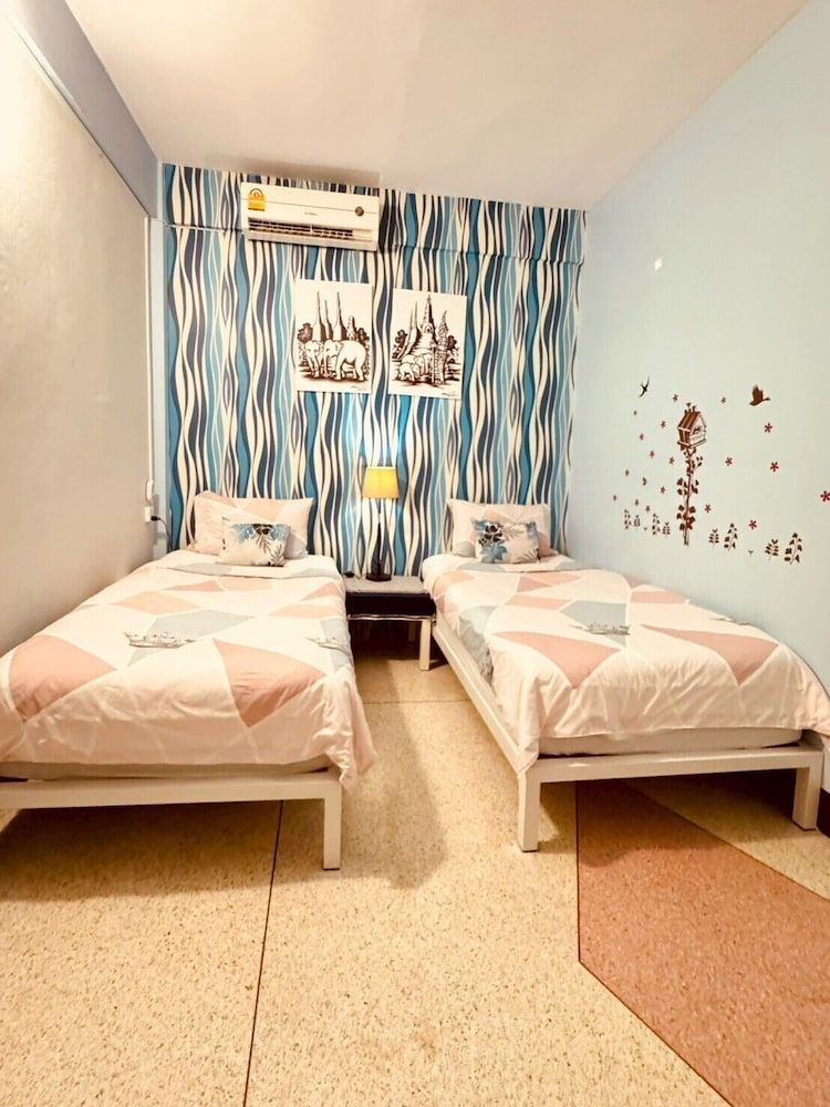 undefined Baan Nampetch Hostel 6