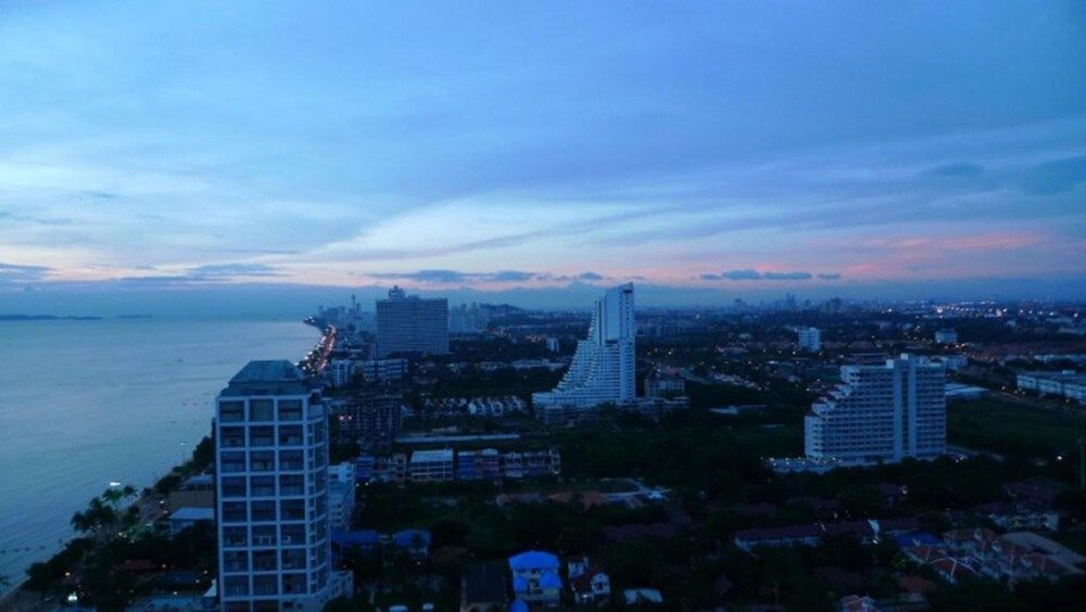 undefined The Relaxing Room Sea View at Lumpini Park Beach Jomtien Condominium Pattaya 4