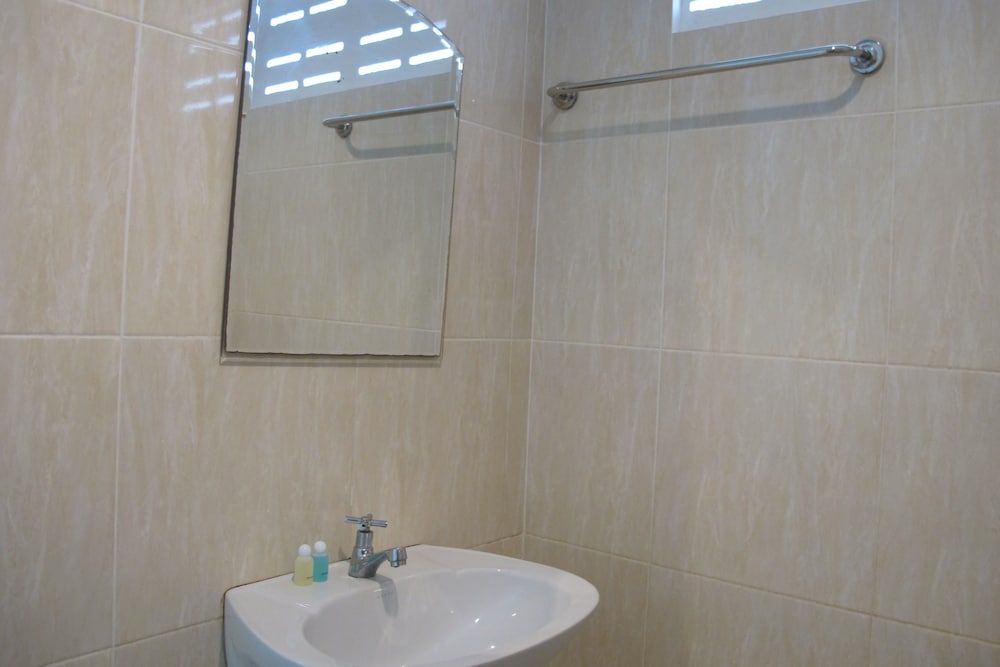 Charlie's Bungalow Bangalow Double Room 10