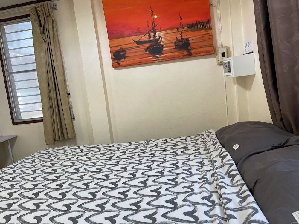 Golf-Sea-City Guest House Standard Room (Fan) 5