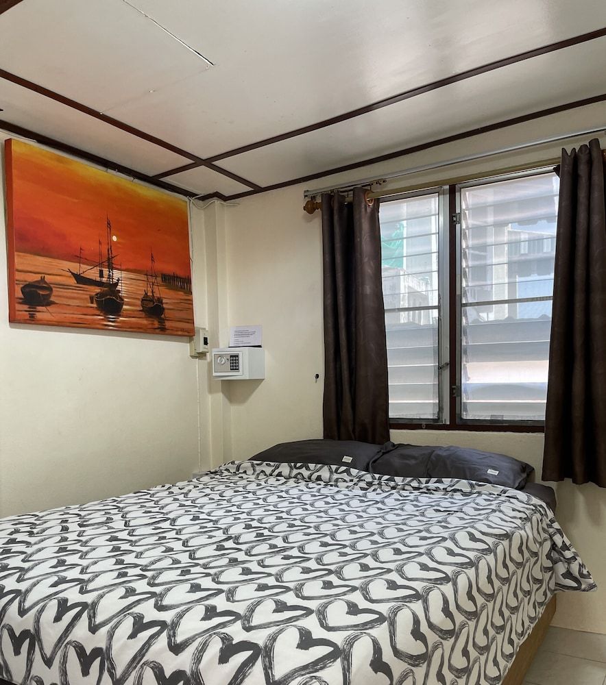 Golf-Sea-City Guest House Standard Room (Fan) 4