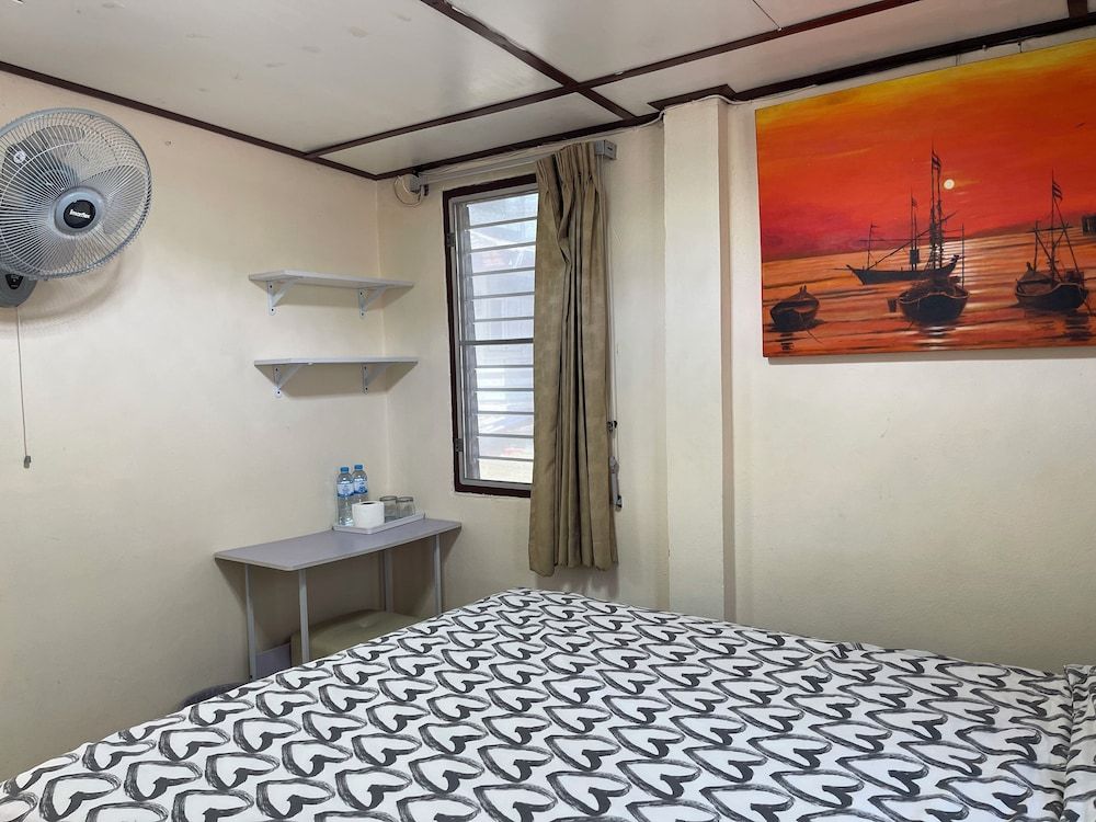 Golf-Sea-City Guest House Standard Room (Fan)