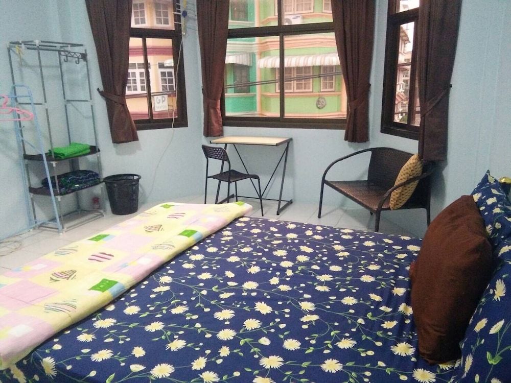 undefined A & P House Charansanitwong 6